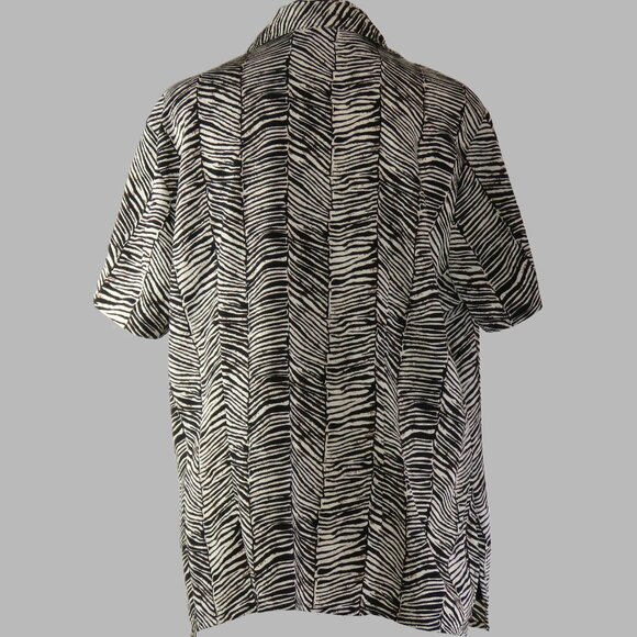 Elementz Women's Short Sleeve Zebra Print Faux Twin Set Blouse Size XL (C649) - Picture 5 of 6